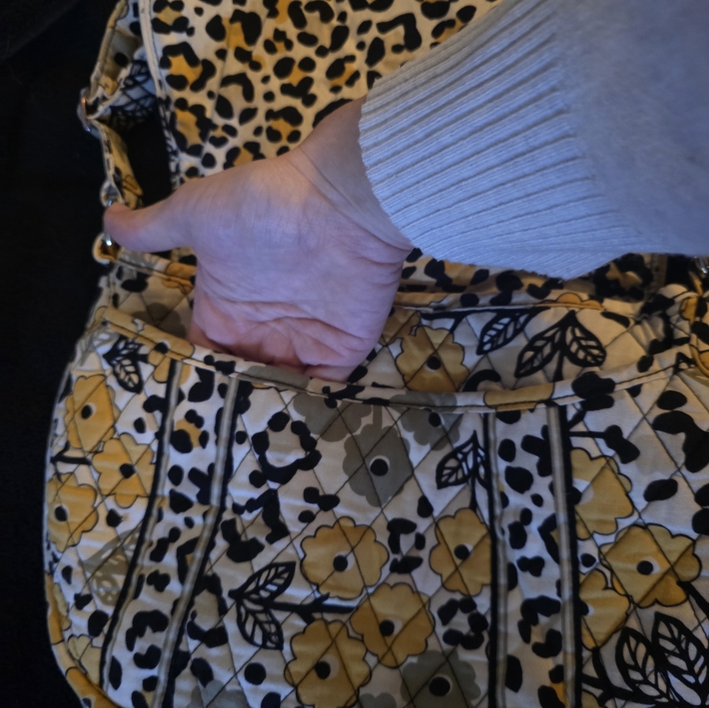 Vera Bradley Go Wild Cross Body Purse - Picture 8 of 13